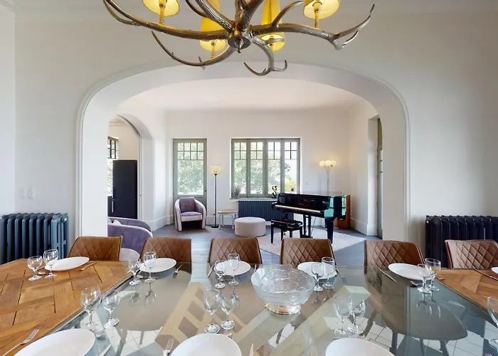 Casa vacanze Les Roches Grises, Luxueuse Face Mer, 4étoiles, Et Jardin Panoramique, Société La Clef Decamp *