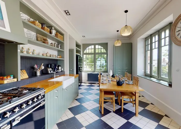 Les Roches Grises, Luxueuse Face Mer, 4étoiles, Et Jardin Panoramique, Société La Clef Decamp *