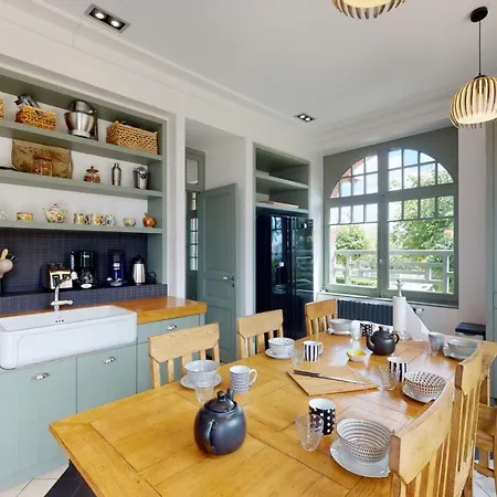 Feriehus Les Roches Grises, Luxueuse Face Mer, 4etoiles, Et Jardin Panoramique, Societe La Clef Decamp