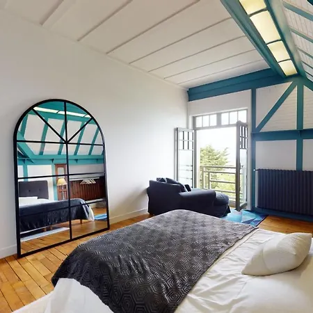 Feriehus Les Roches Grises, Luxueuse Face Mer, 4etoiles, Et Jardin Panoramique, Societe La Clef Decamp