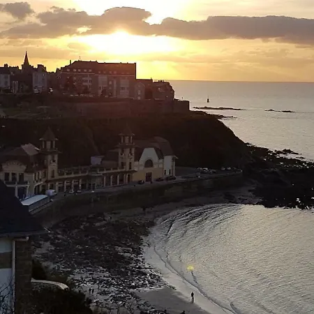 펜션 Les Roches Grises, Luxueuse Face Mer, 4etoiles, Et Jardin Panoramique, Societe La Clef Decamp 그랑빌