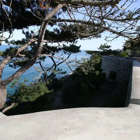 Σπίτι διακοπών Les Roches Grises, Luxueuse Face Mer, 4etoiles, Et Jardin Panoramique, Societe La Clef Decamp