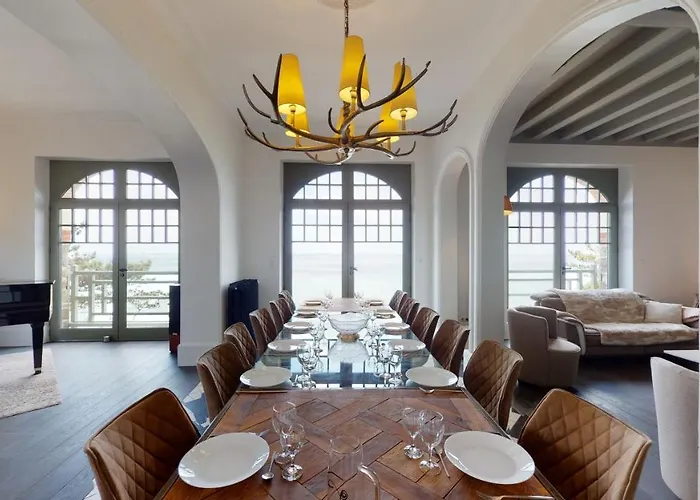 Les Roches Grises, Luxueuse Face Mer, 4etoiles, Et Jardin Panoramique, Societe La Clef Decamp Granville