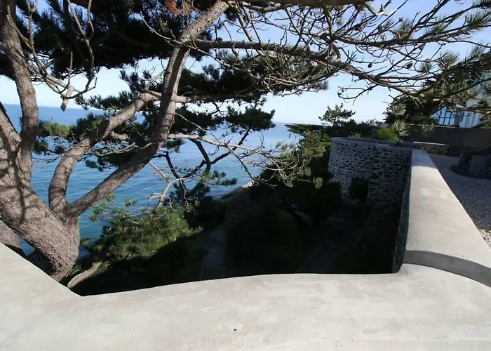 בית נופש Les Roches Grises, Luxueuse Face Mer, 4etoiles, Et Jardin Panoramique, Societe La Clef Decamp